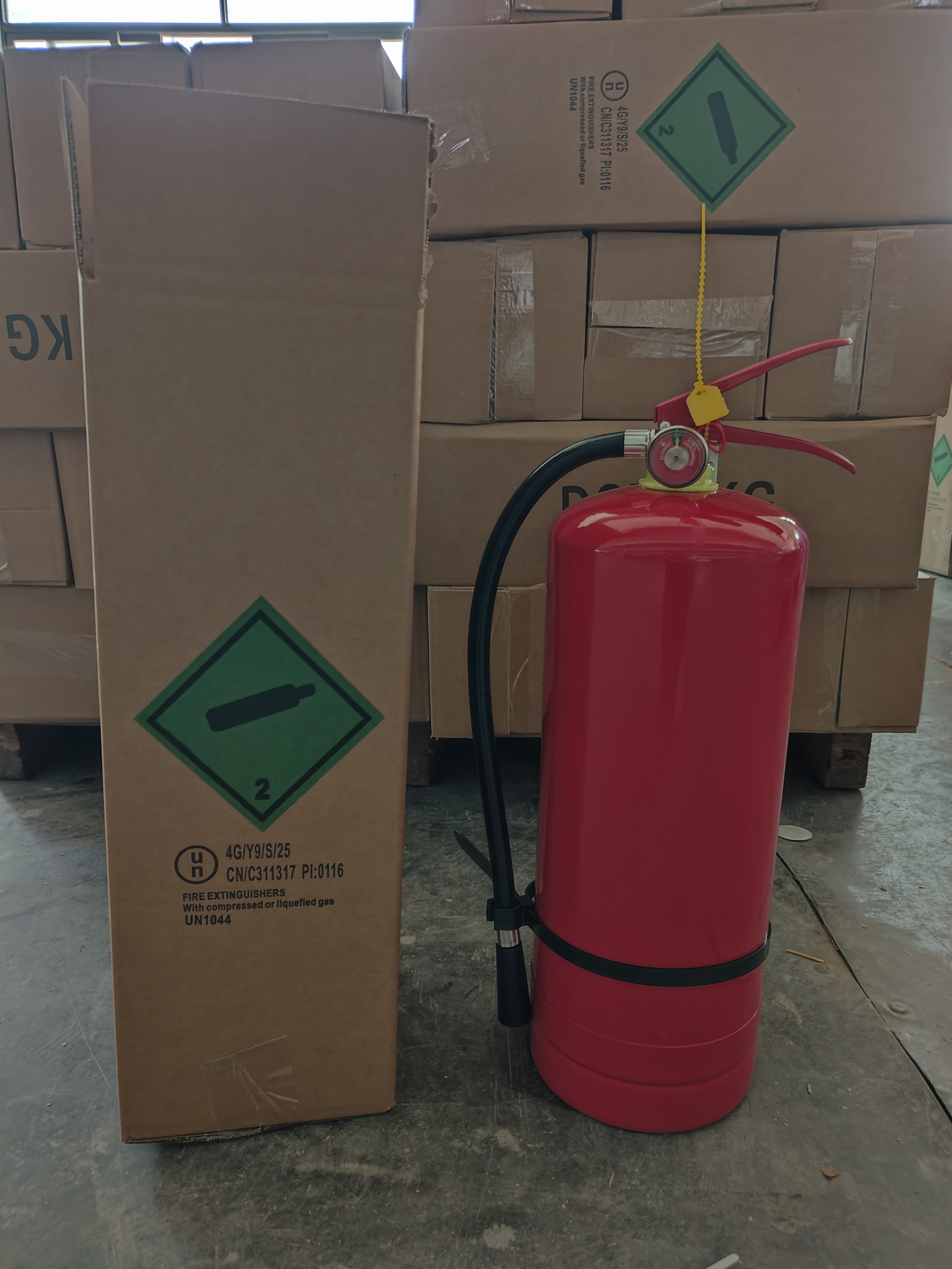 Pirinç valflı ahşap için 6kg kuru toz yangın söndürücü