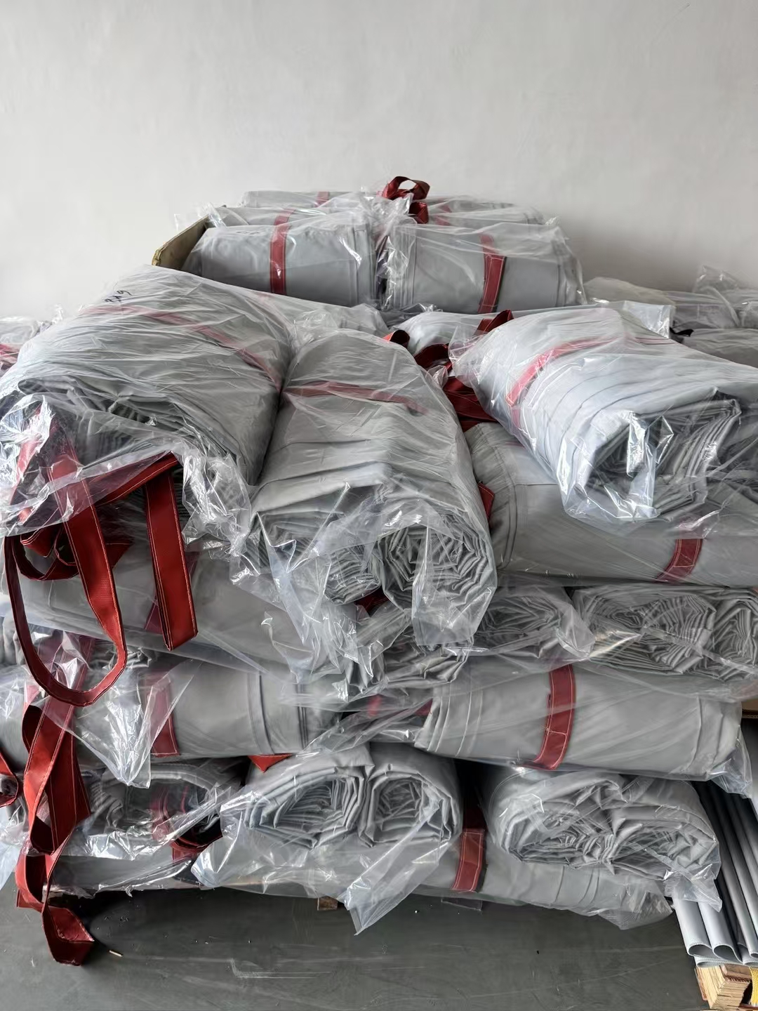 EV Araba için Lityum Pil Yangın Battaniyesi 19.8 x 26 ft Grafit Silikon Kaplı Yangın Battaniyesi